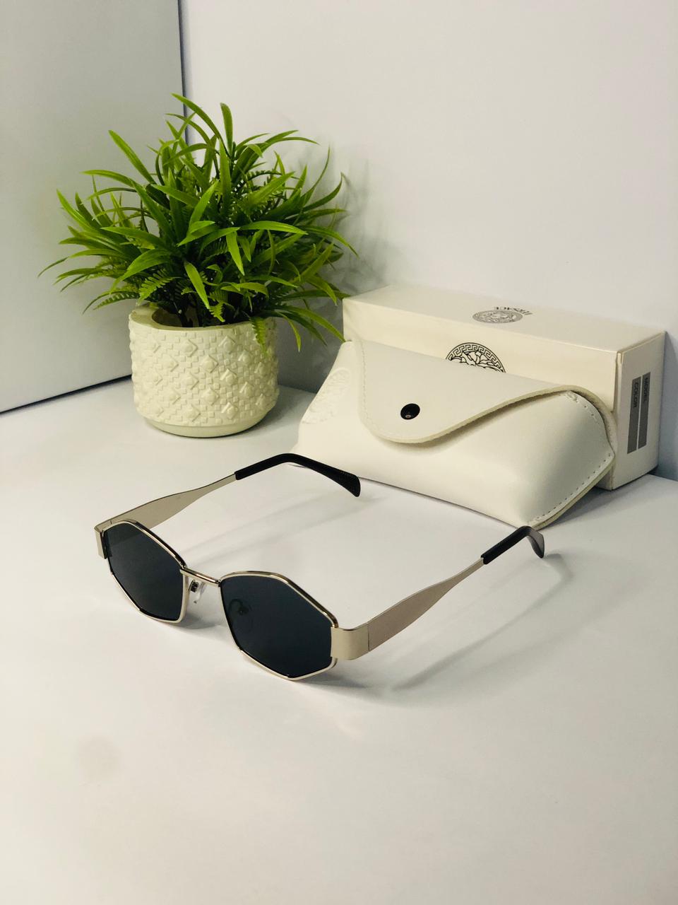 🕶️ Royal Edge Gold Sunglasses