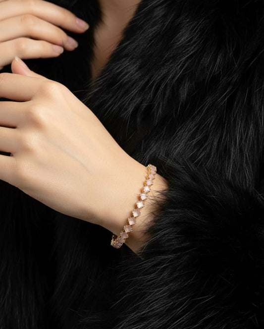 "The Rose Quartz Rhombus" 🌸💎