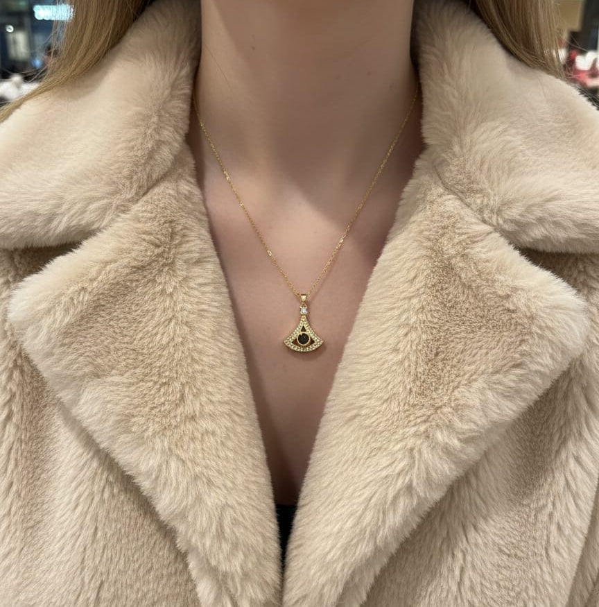 The Universal Love Pendant" 💖I Love You" in 100 ways