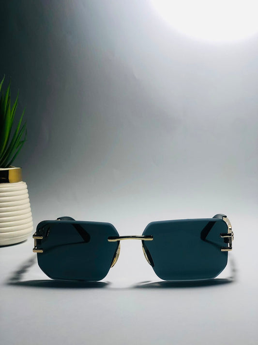 The RoyaL Glasses